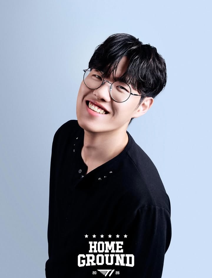 Keyiiaa⊹˚ ✰✰✰✰✰✰ tweet media