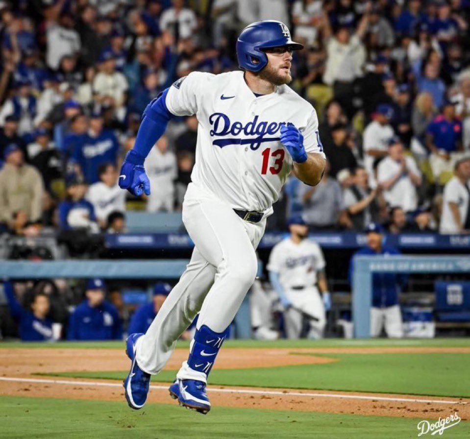 ANDY PAGES AND MAX MUNCY TONIGHT:

7-8 | 7 RBI | 7 R | 4 H | 20 TB

ABSOLUTELY INSANE 🔥🔥