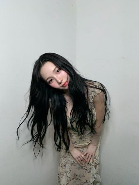 ˙♡﹗ Ariel Hadid Kintara tweet media