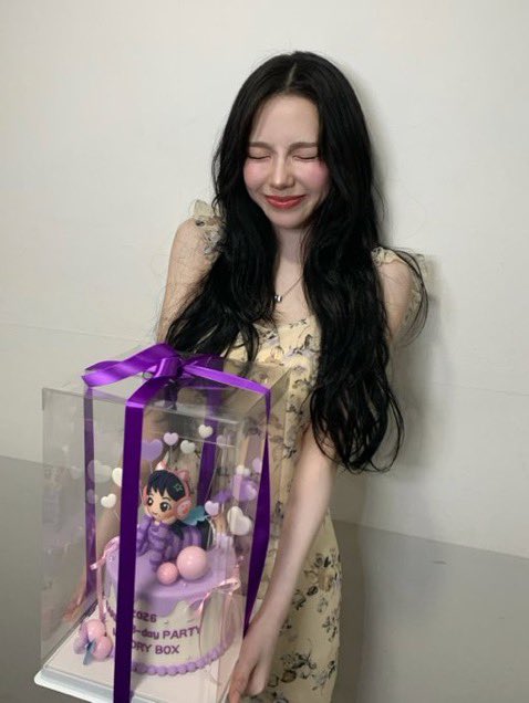 ˙♡﹗ Ariel Hadid Kintara tweet media