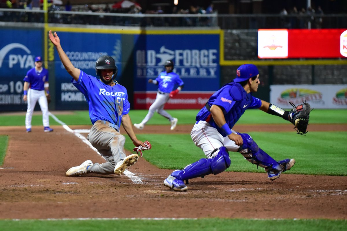 YankeefaninTenn's tweet image. Smokies rally falls short, Rocket City win 9-6 #Knoxville #Smokies