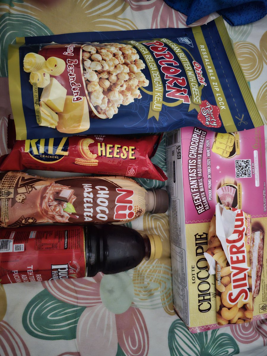 aleeyah💦 tweet media