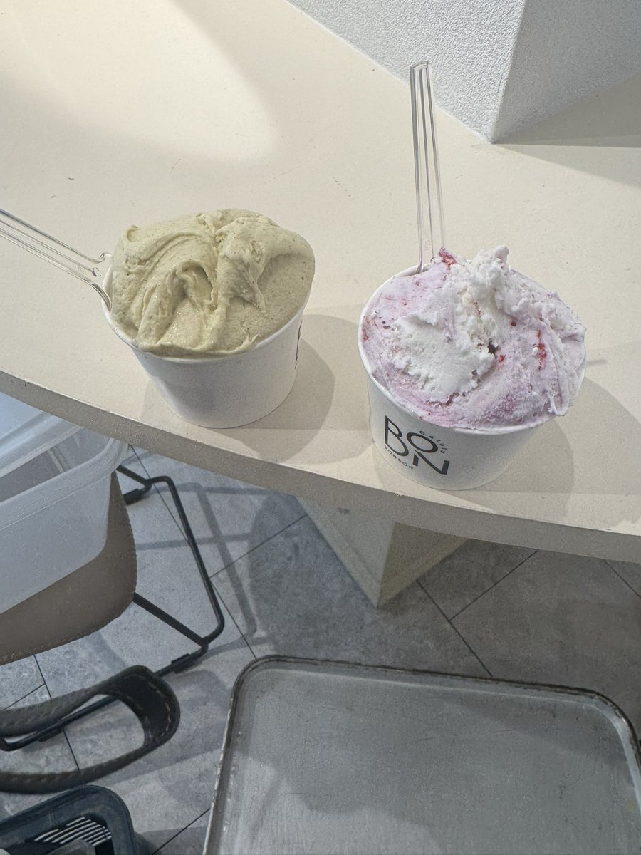 八神流威 tweet media