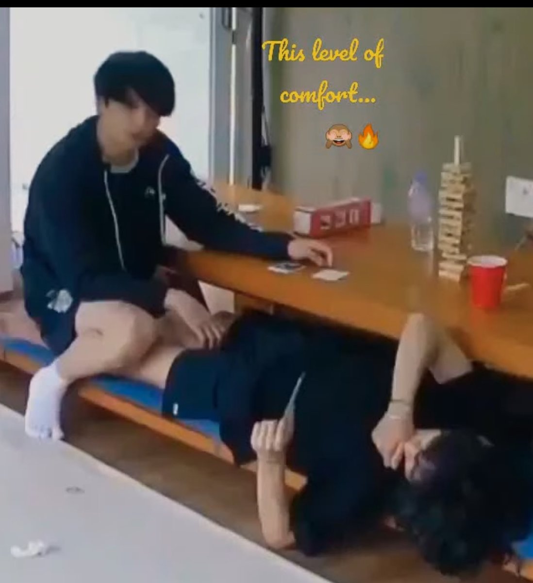 Amy Walko tweet media