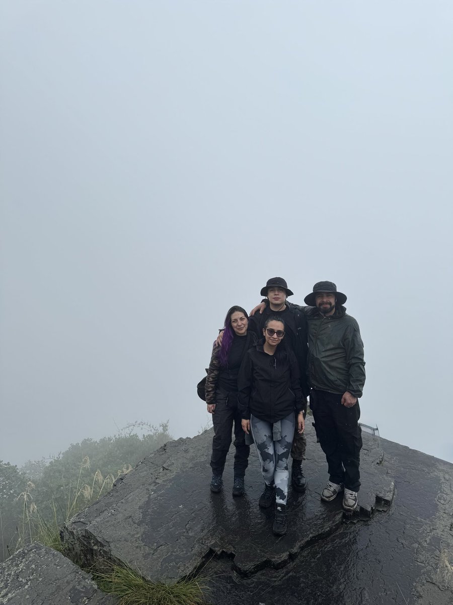 alejatrivi's tweet photo. ✨🫶🏽⛰️ https://t.co/01muVFiN7Z