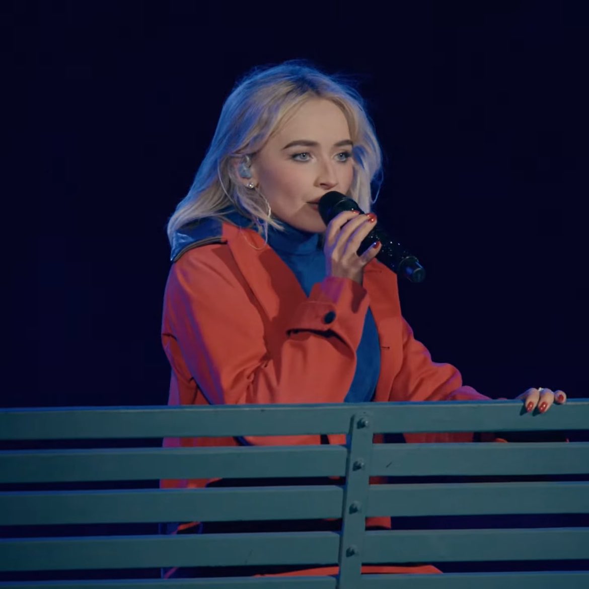 Updates Sabrina Brasil 🐾 tweet media