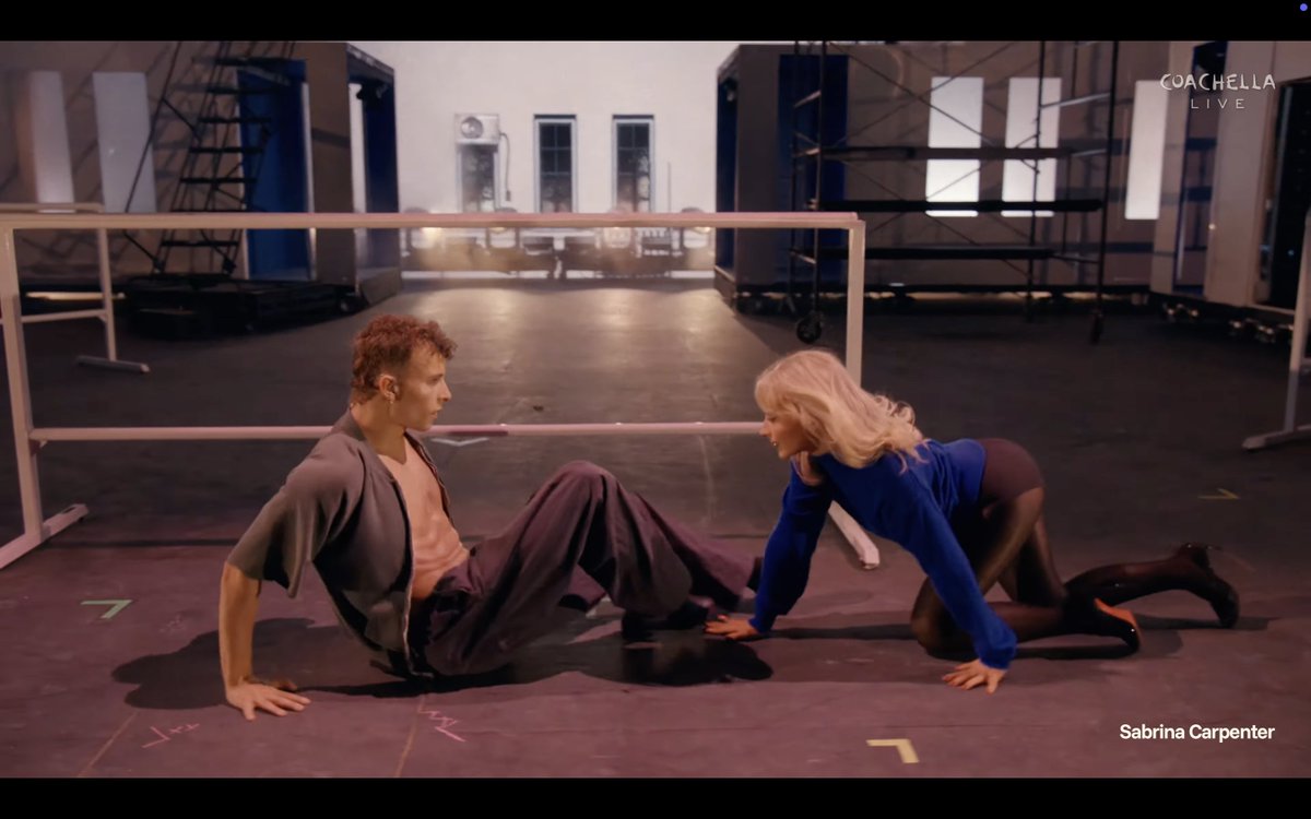 arirang⁷ 🪭 tweet media