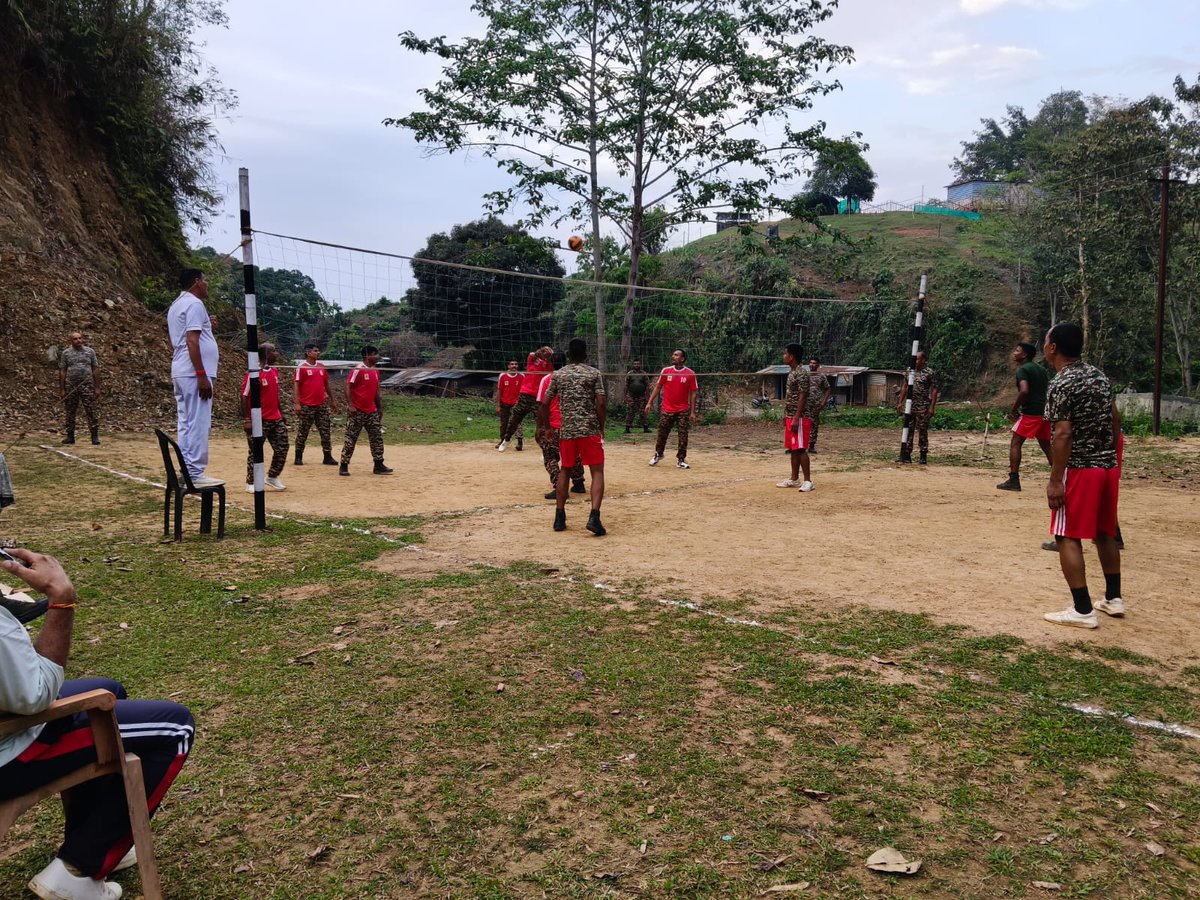 48bnCrpf's tweet photo. Spirit of sport, strength of unity. Evening games at 48 Bn CRPF brought energy, coordination and healthy competition, reinforcing camaraderie and uplifting morale among personnel. #48BnCRPF #CRPF #EveningGames #TeamSpirit #ForceWellbeing https://t.co/8O1xoY5P8X