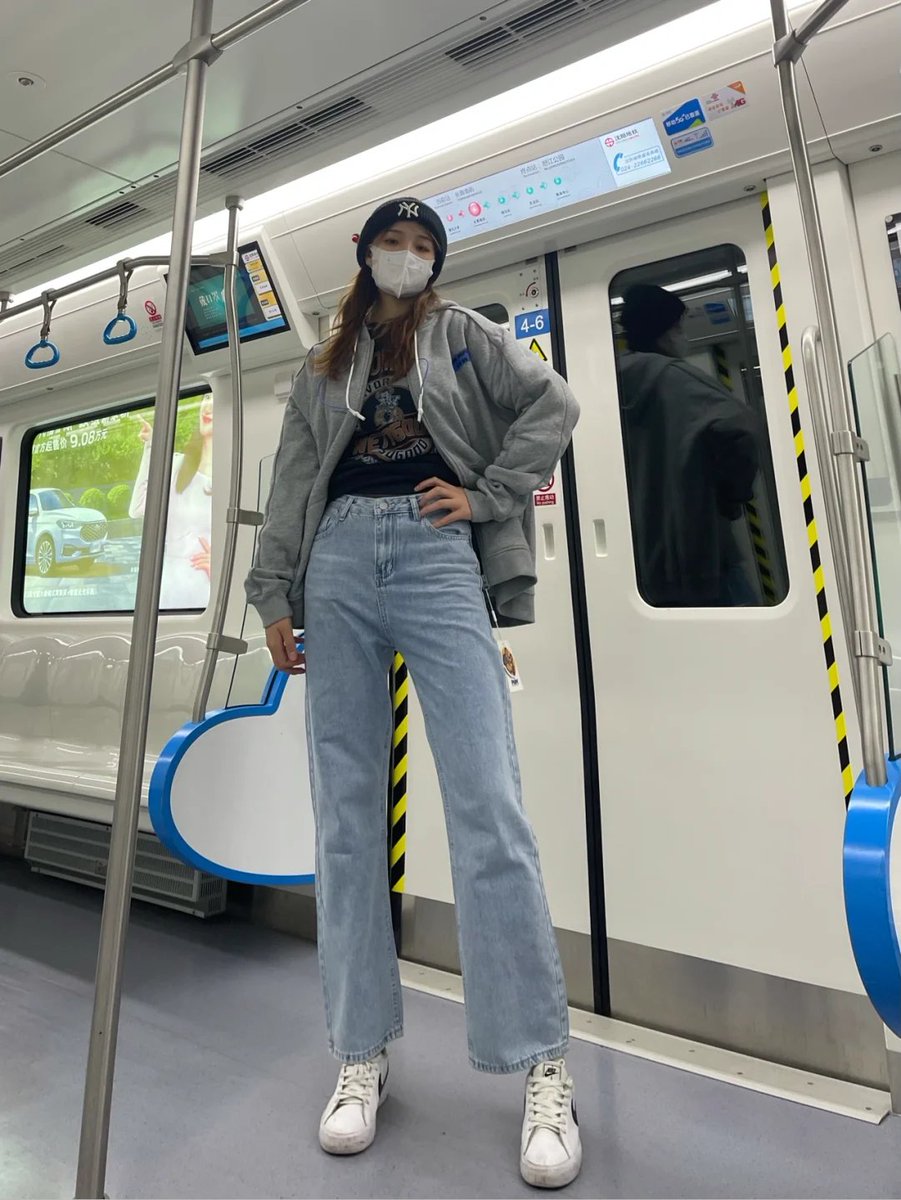 PocketGig.com tweet media