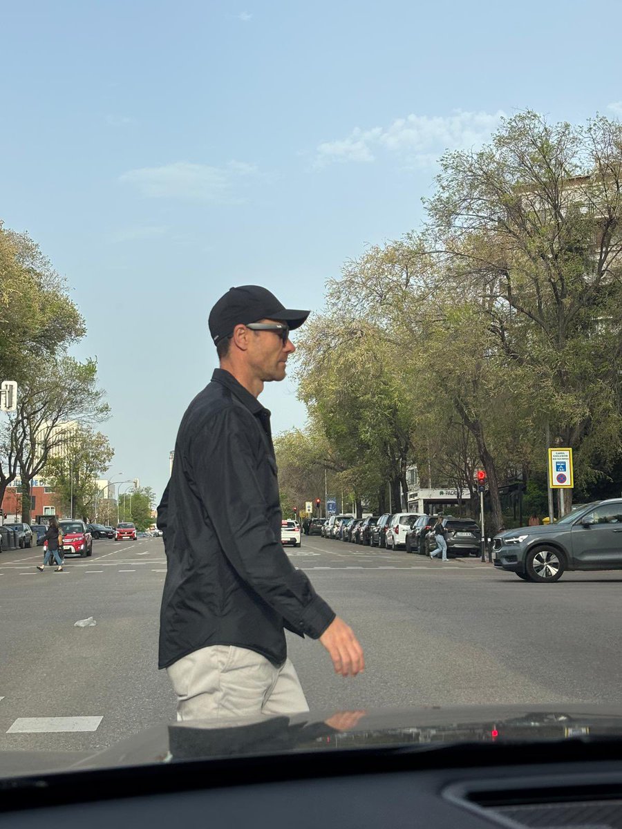 Martinez tweet media