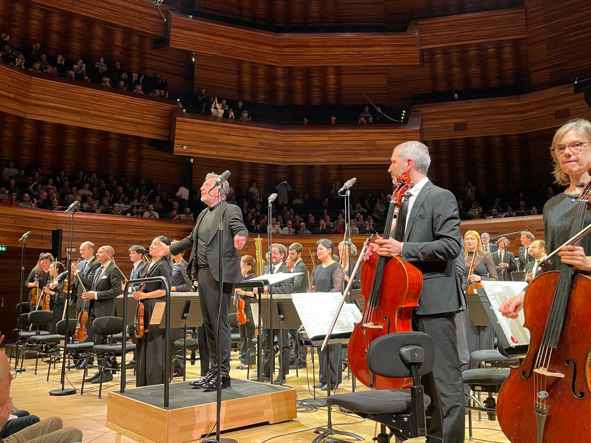 turlupin un tweet media