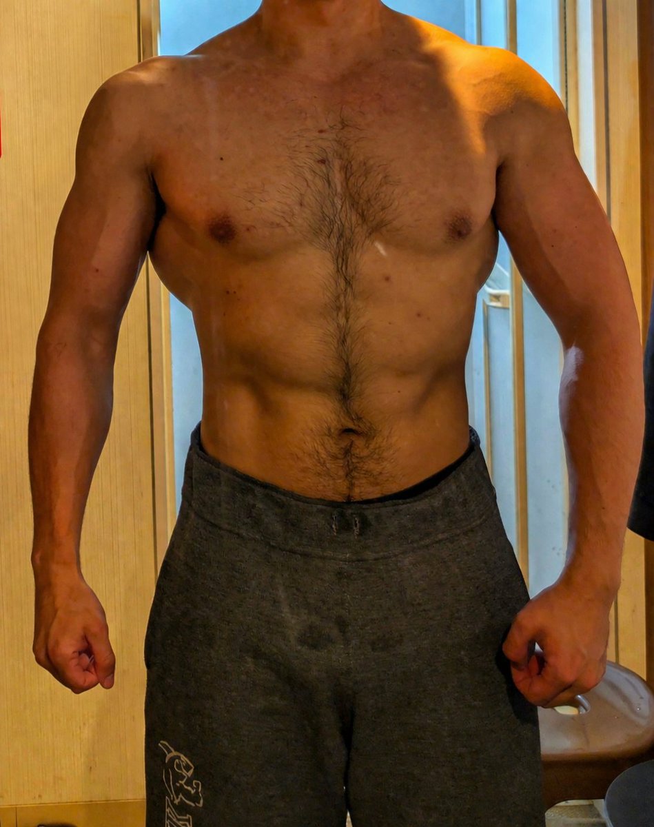 Leo(Blacknude) tweet media