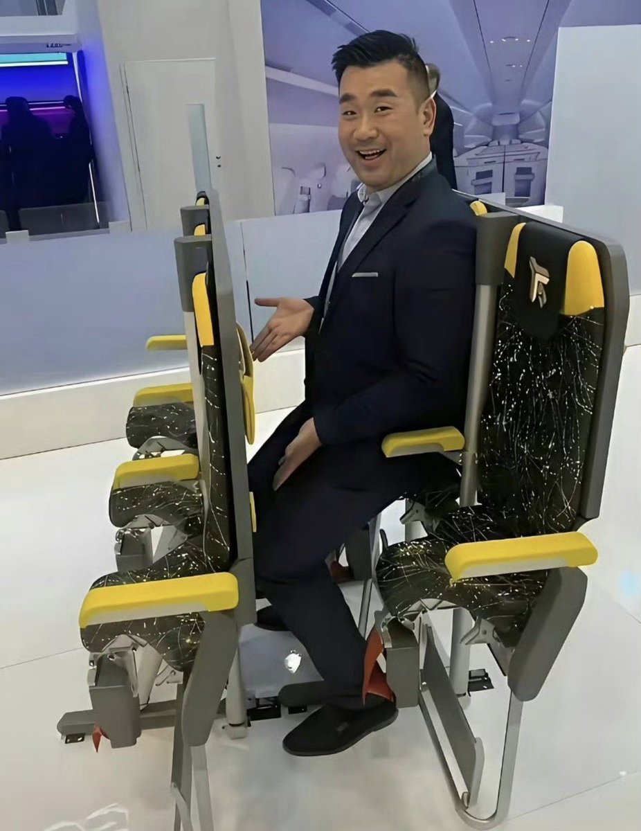 作家崔成浩 tweet media