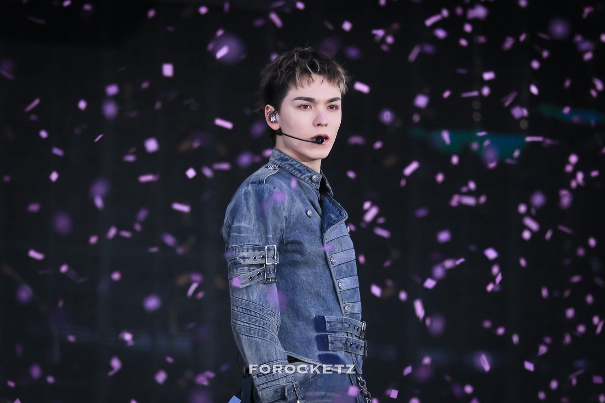 𝐟𝐨𝐑𝐨𝐜𝐤𝐞𝐭𝐳 tweet media