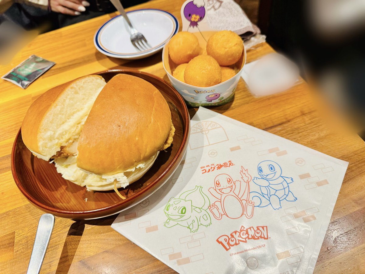 友達と食べに行った❕❕❕ 半分こで満腹になるボリューミーさだった❕❕❕