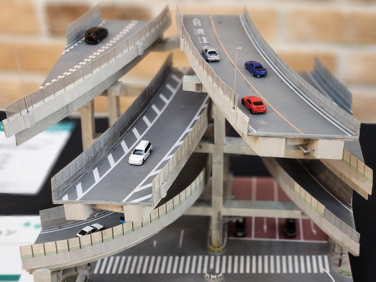 みよファク tweet media