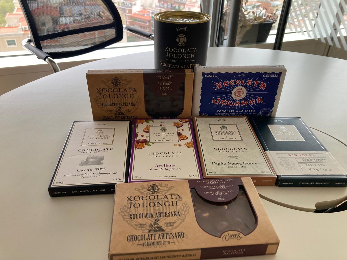 🍫 Que sí, que sí, que ja arriba...el sorteig del lot de Xocolata Jolonch de @torronsvicens!!!!

➡️ I què heu de fer per aconseguir-lo? Senzillíssim! Només heu de seguir i fer RT d'aquesta publicació. Teniu de temps NOMÉS fins a les 8 del matí. Sort a tothom!