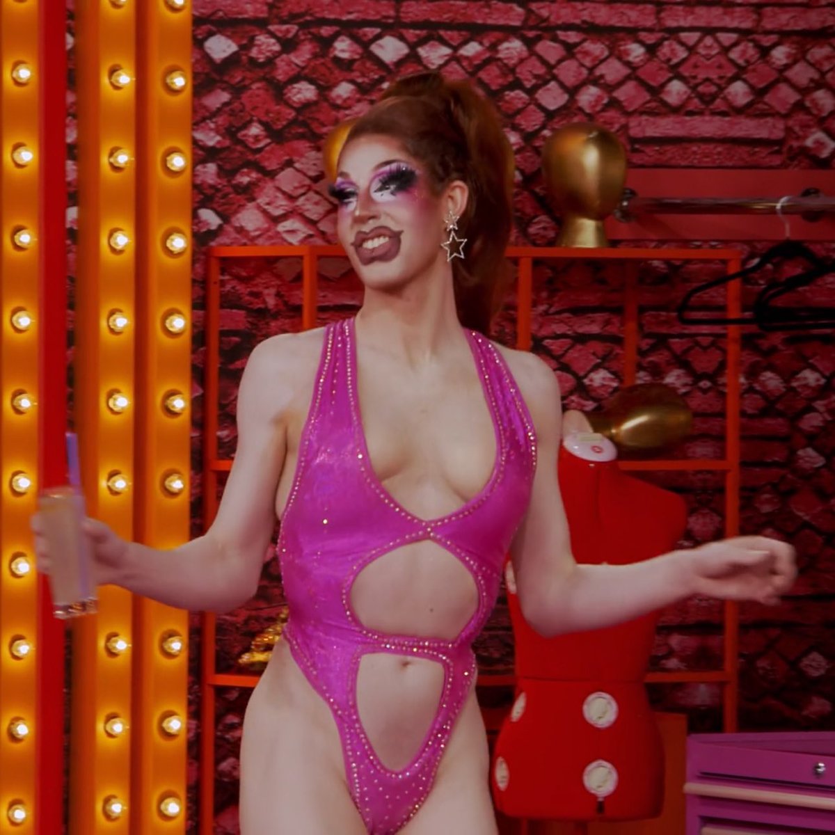 Ciara Crave 💫 tweet media