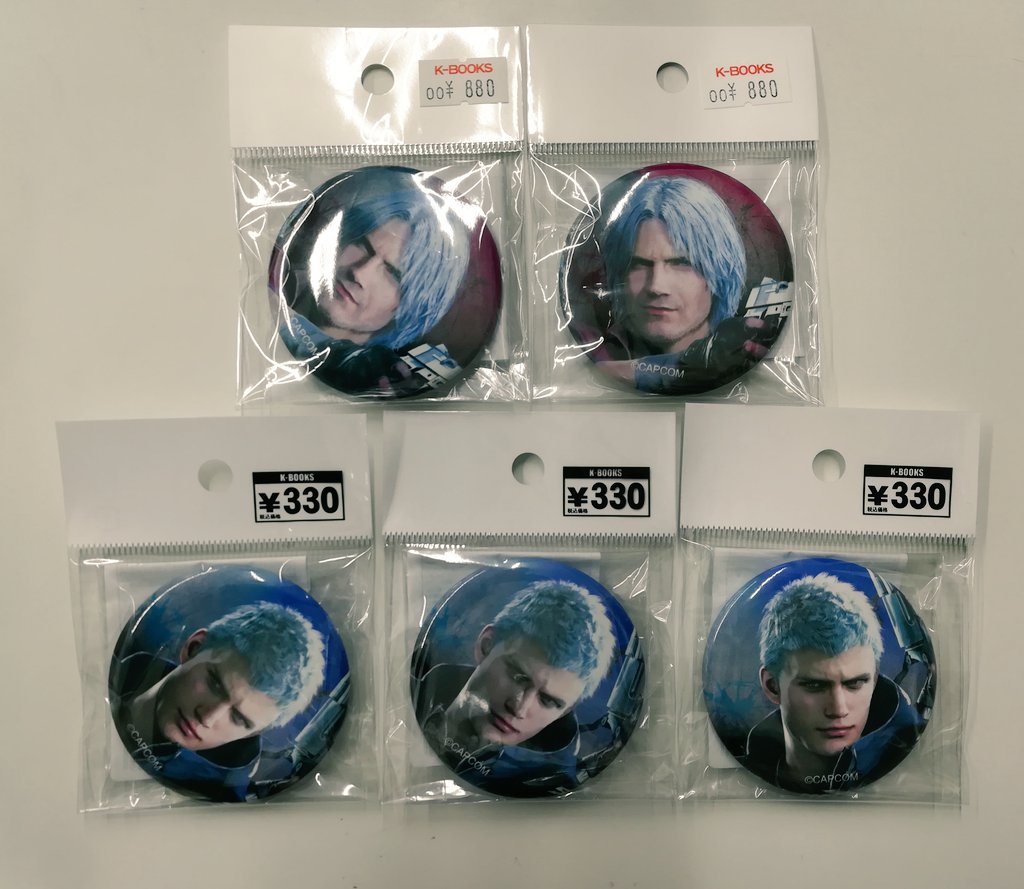 デビルメイクライ カプくじ ネロ ビッグタオル アクリルジオラマ 缶