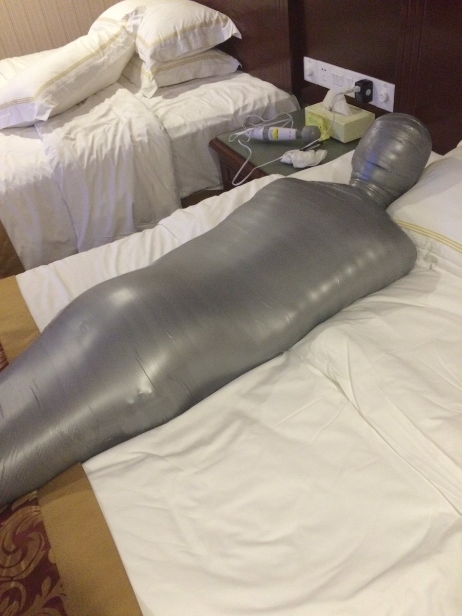 小灰狼芬里尔 tweet media