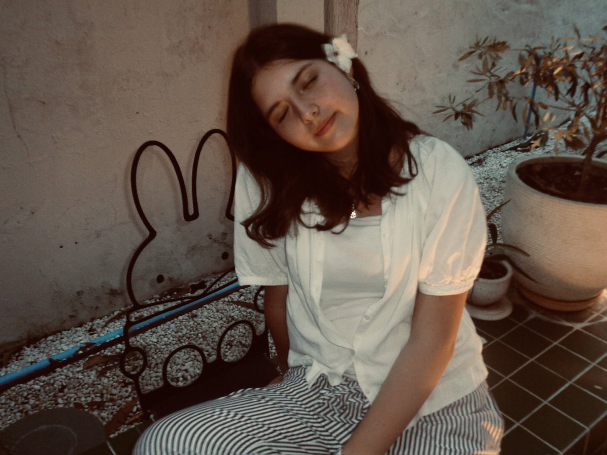 diana 🌷 #7forever tweet media