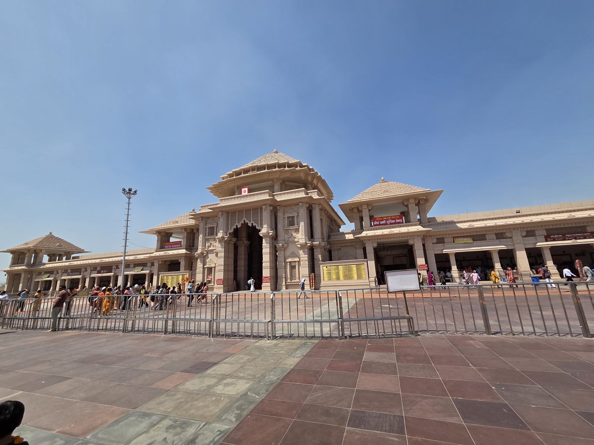 Richa🦋 tweet media