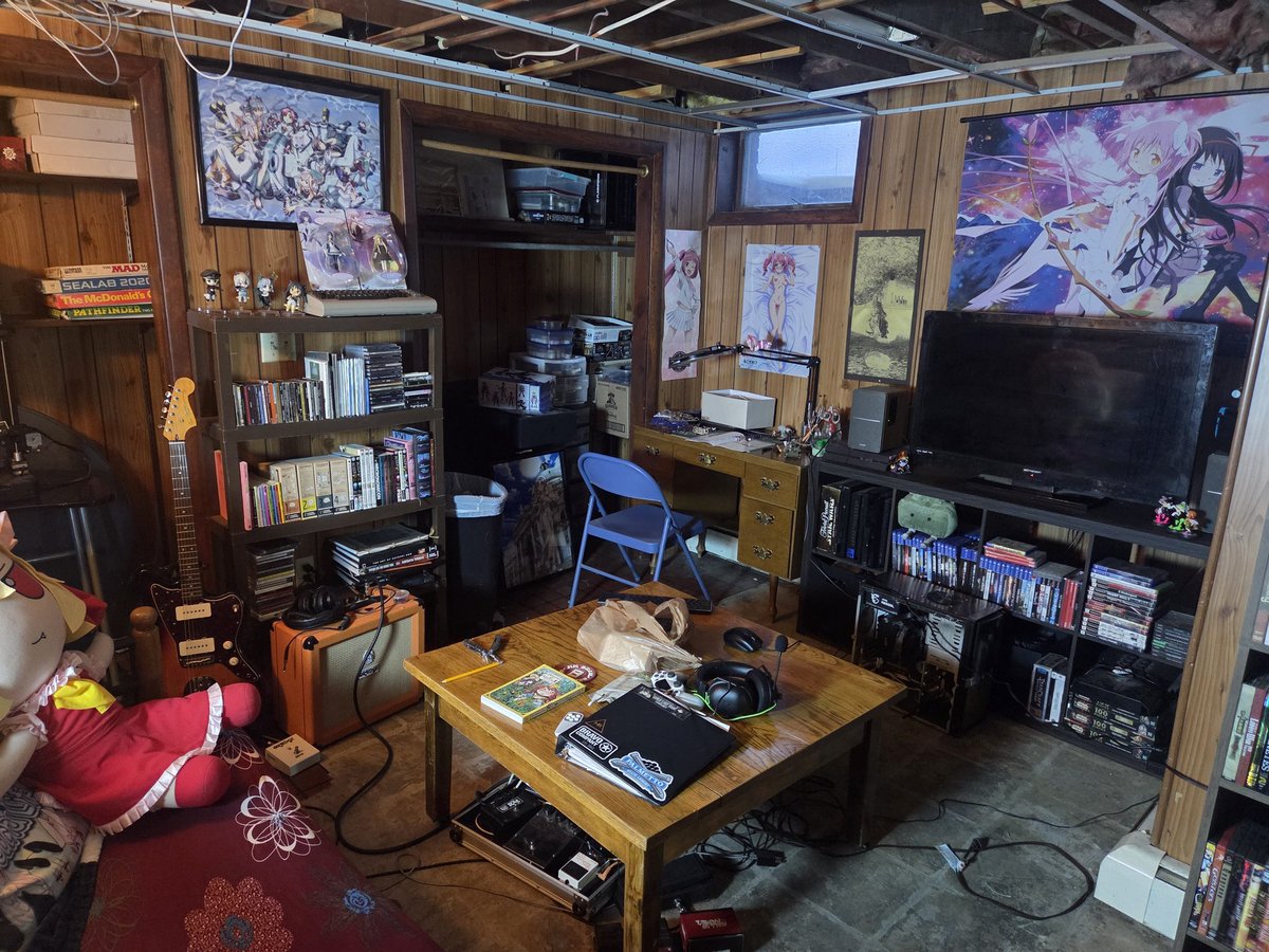 Girls und Pantsu tweet media