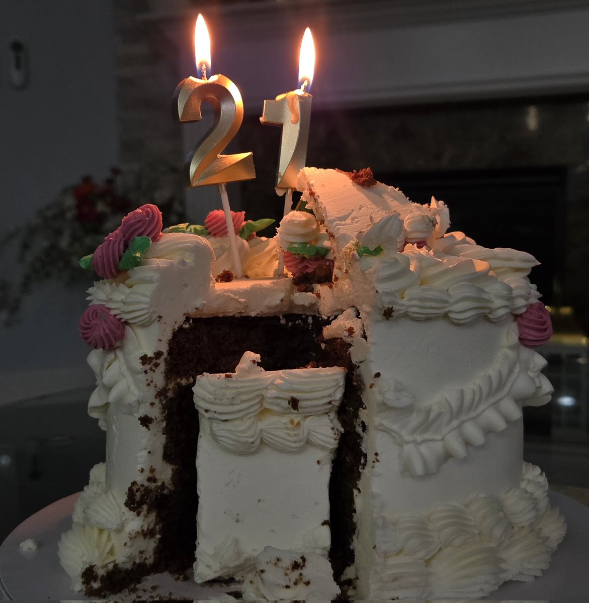 noov¹²⁷ loves mark ᯓ★ .ᐟ tweet media