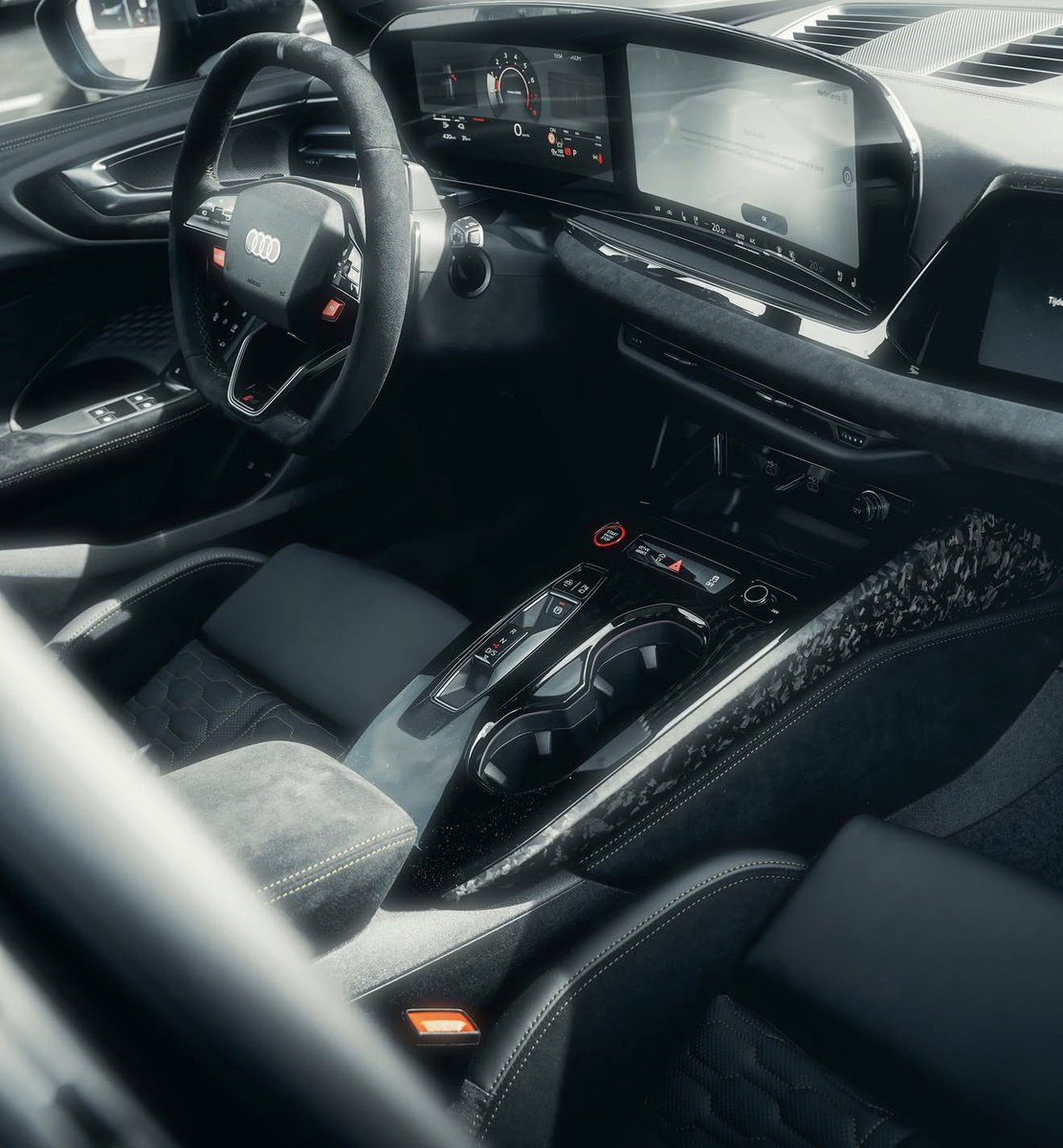 CarsInPixels tweet media