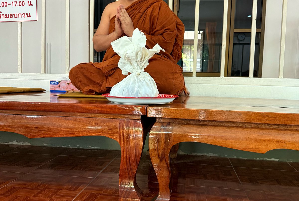 หมีสีฟ้า  tweet media