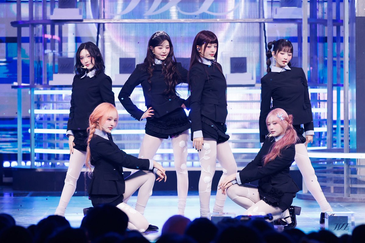 とんとろ tweet media