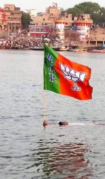 सत्य सनातन 'मोदी का परिवार' tweet media