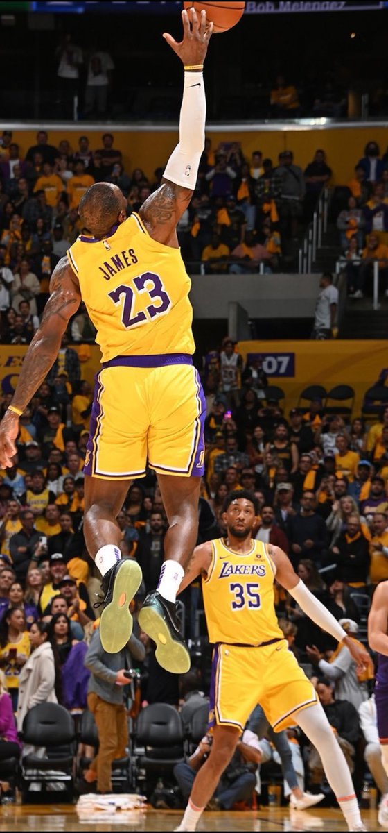 Fated Blue tweet media