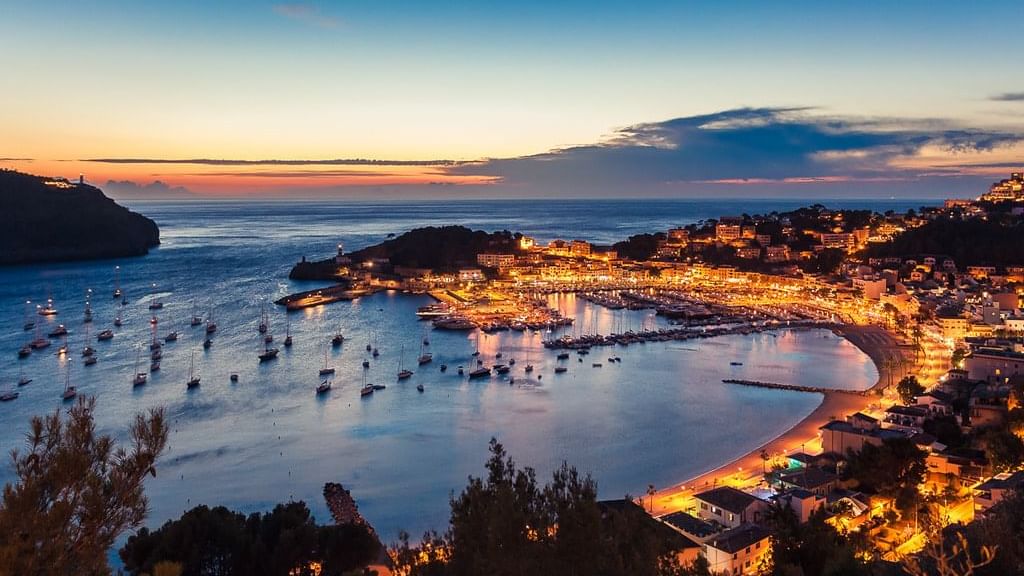 Lunia17 #NoSurrender/no llistes tweet media