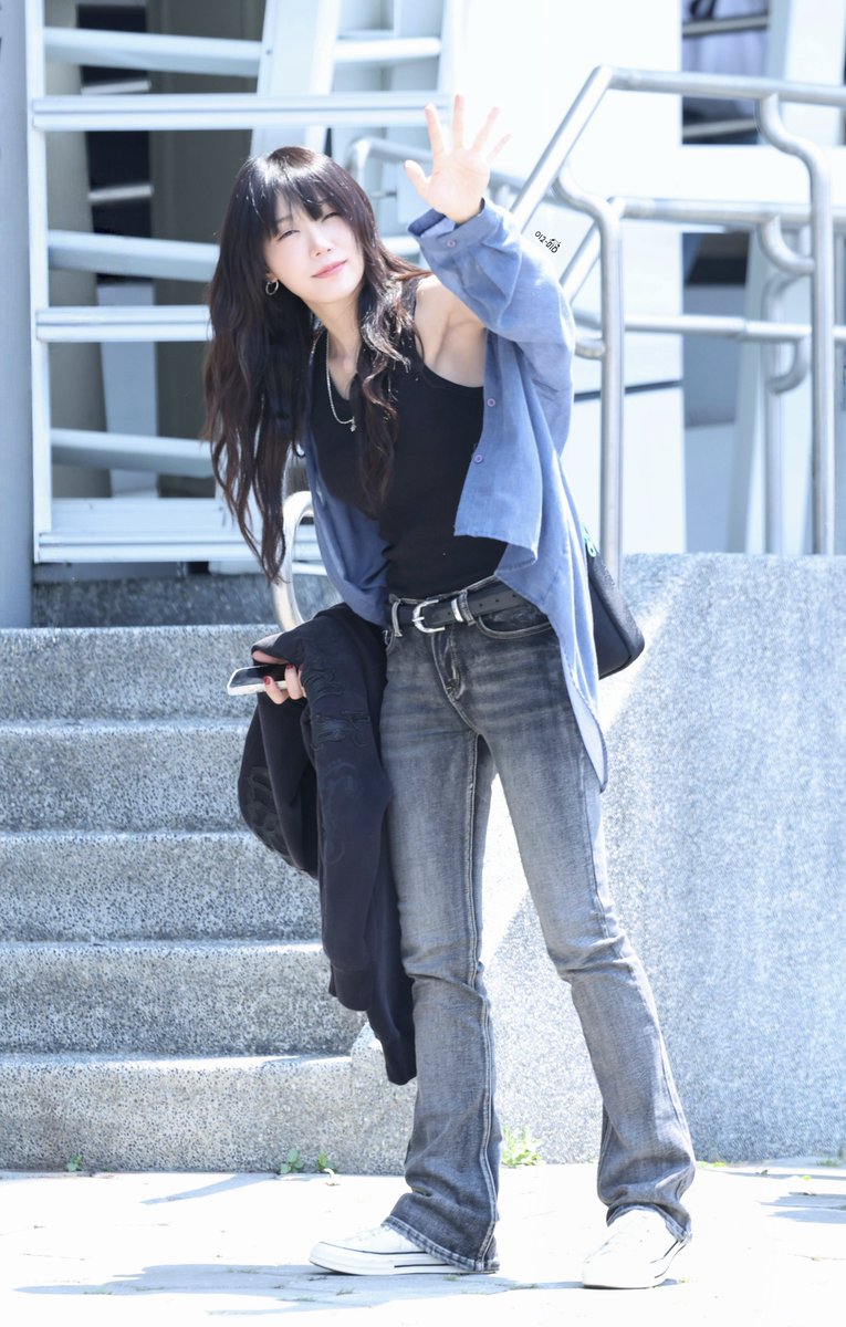 Forever__Eunji's tweet image. 260411 KHH 정은지 

@Apinkjej 🐶

恩地歐膩 非常漂亮 🩶

곧 만나요오오 😆

#Apink #에이핑크 #정은지 #은지 #郑恩地