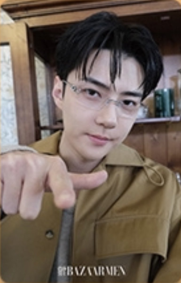 milkteus's tweet photo. glasses sehun photocard ㅠㅠ https://t.co/D8iLiXBA8z