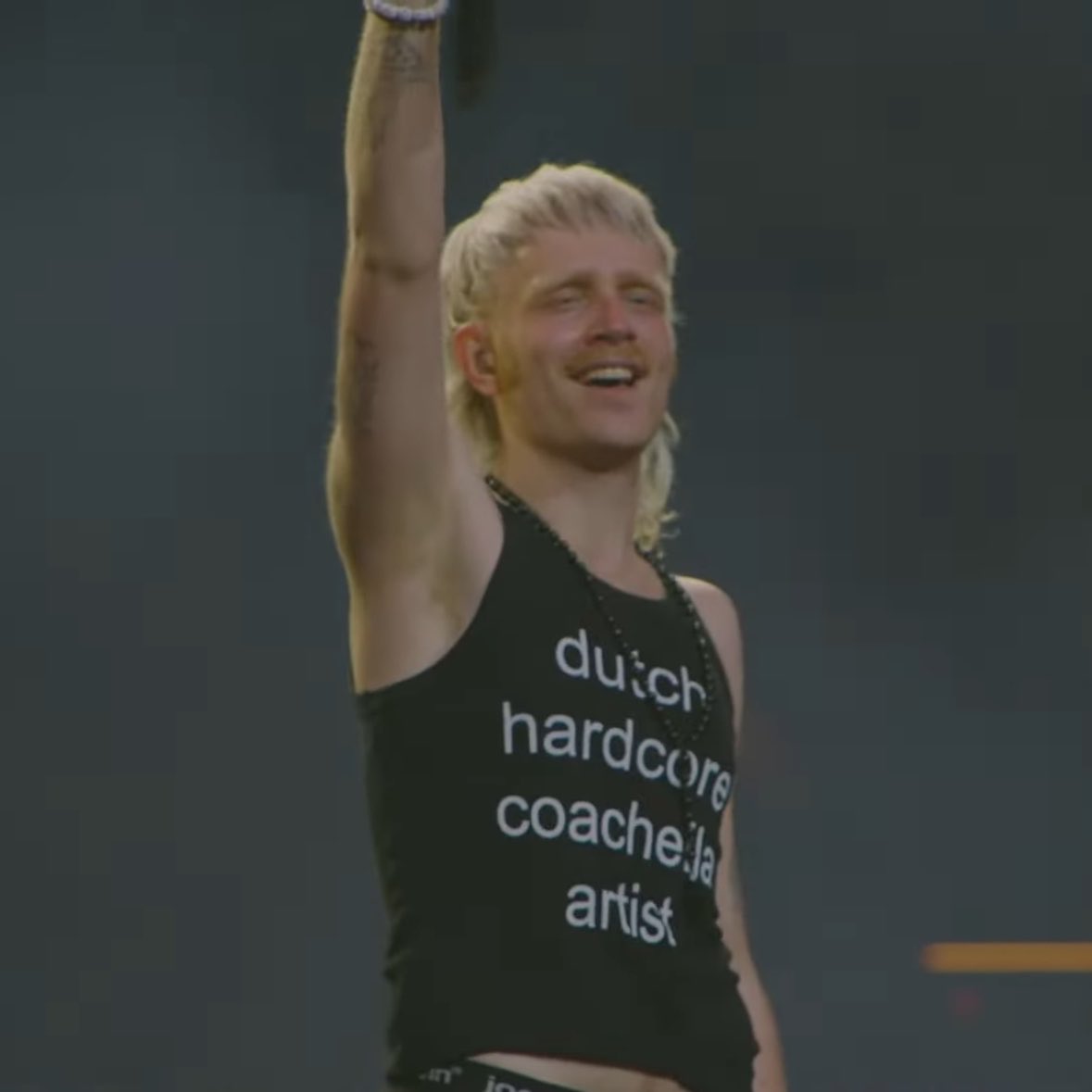 ⏾ ella tweet media