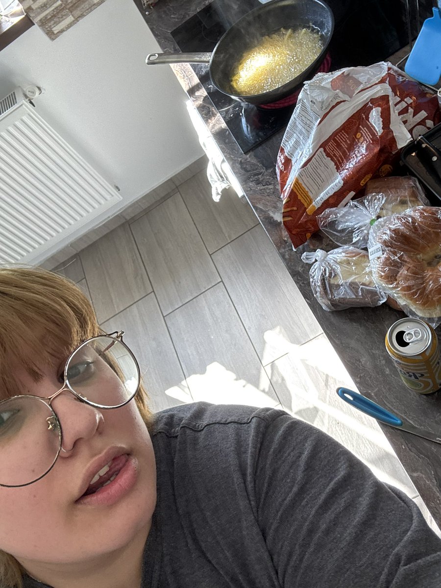 𝘳𝘪𝘳𝘪 ⋆ ˚ tweet media