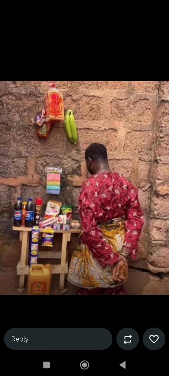 𝑅𝑒𝑎𝑙𝐴𝑥 tweet media