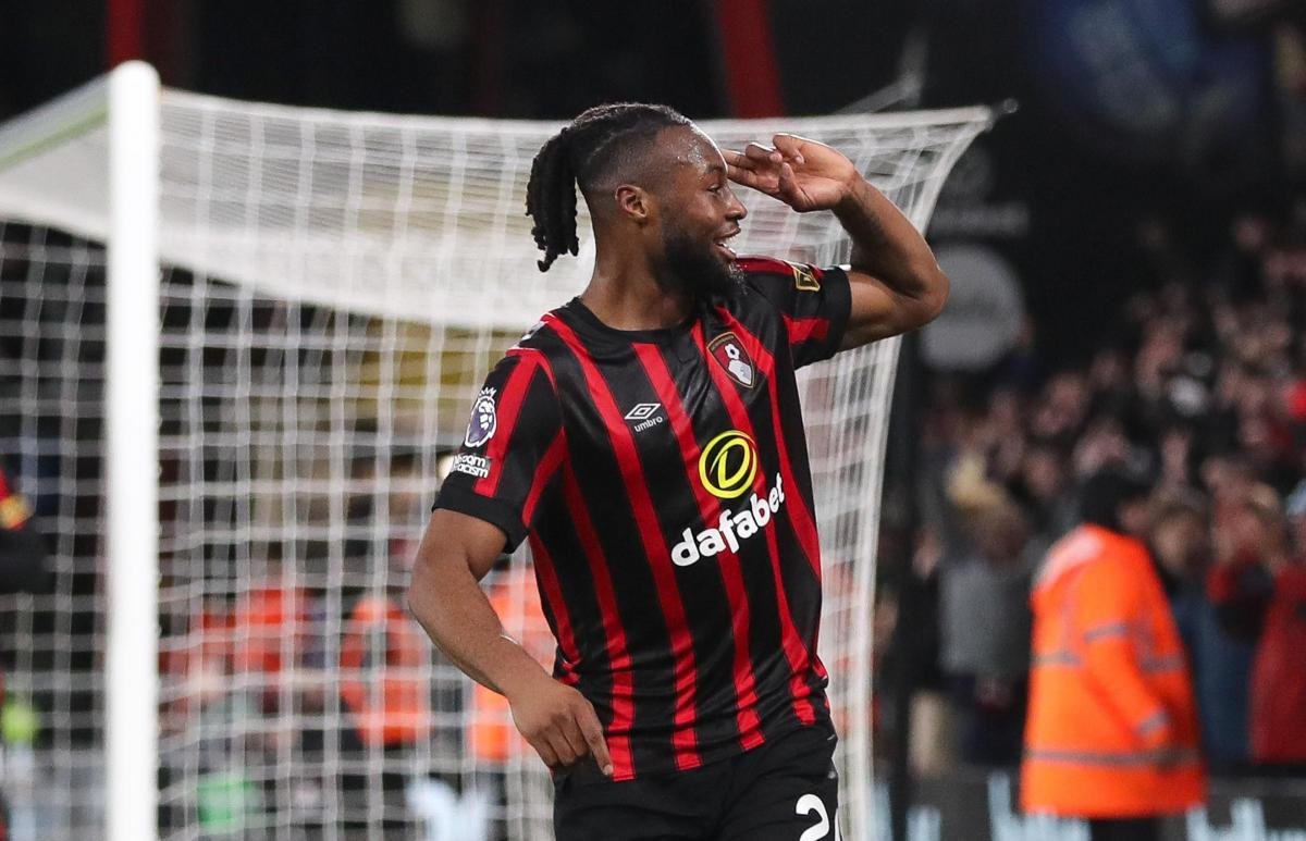 sky blue 🩵 tweet media