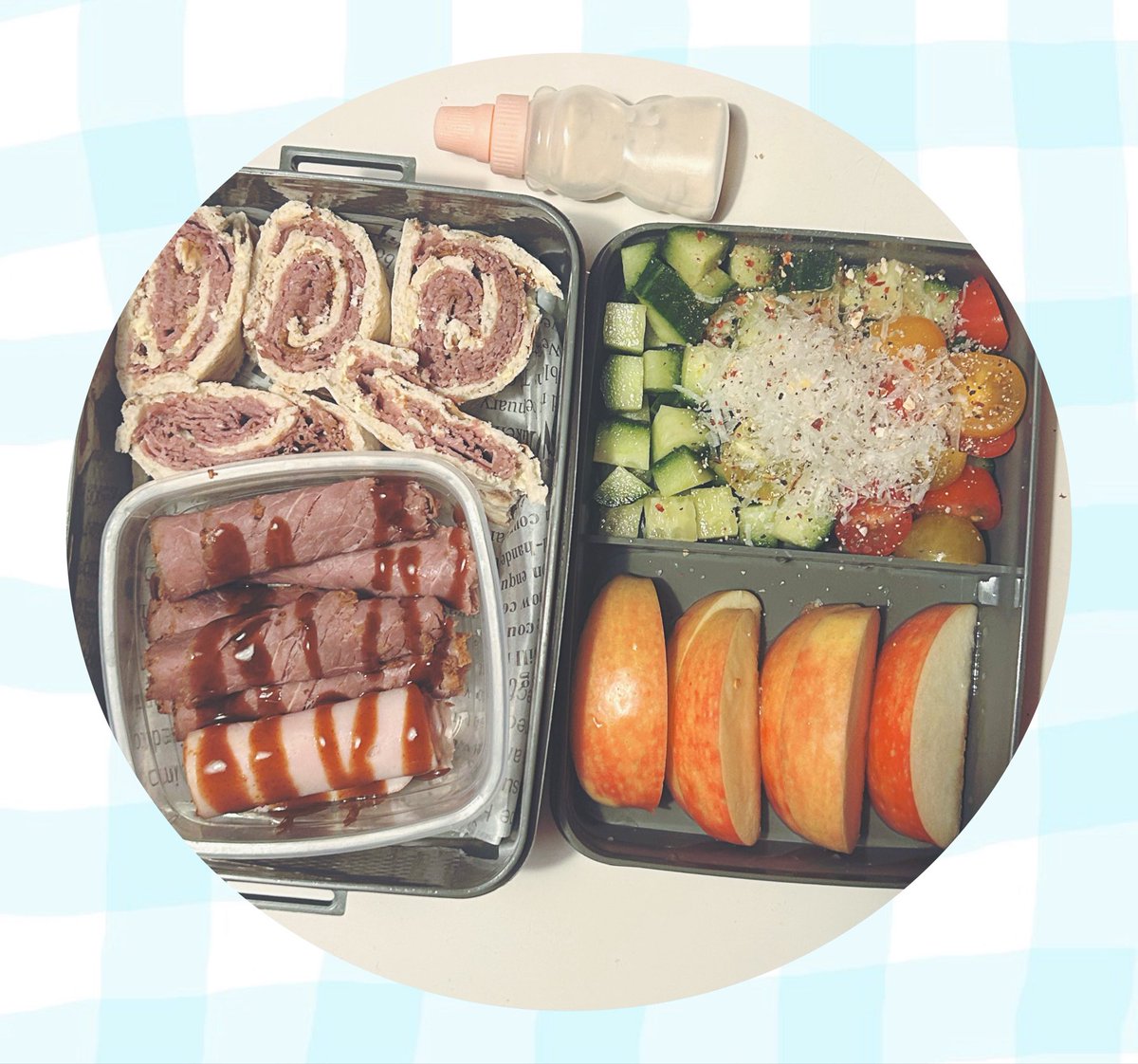 xasha 🪱 tweet media