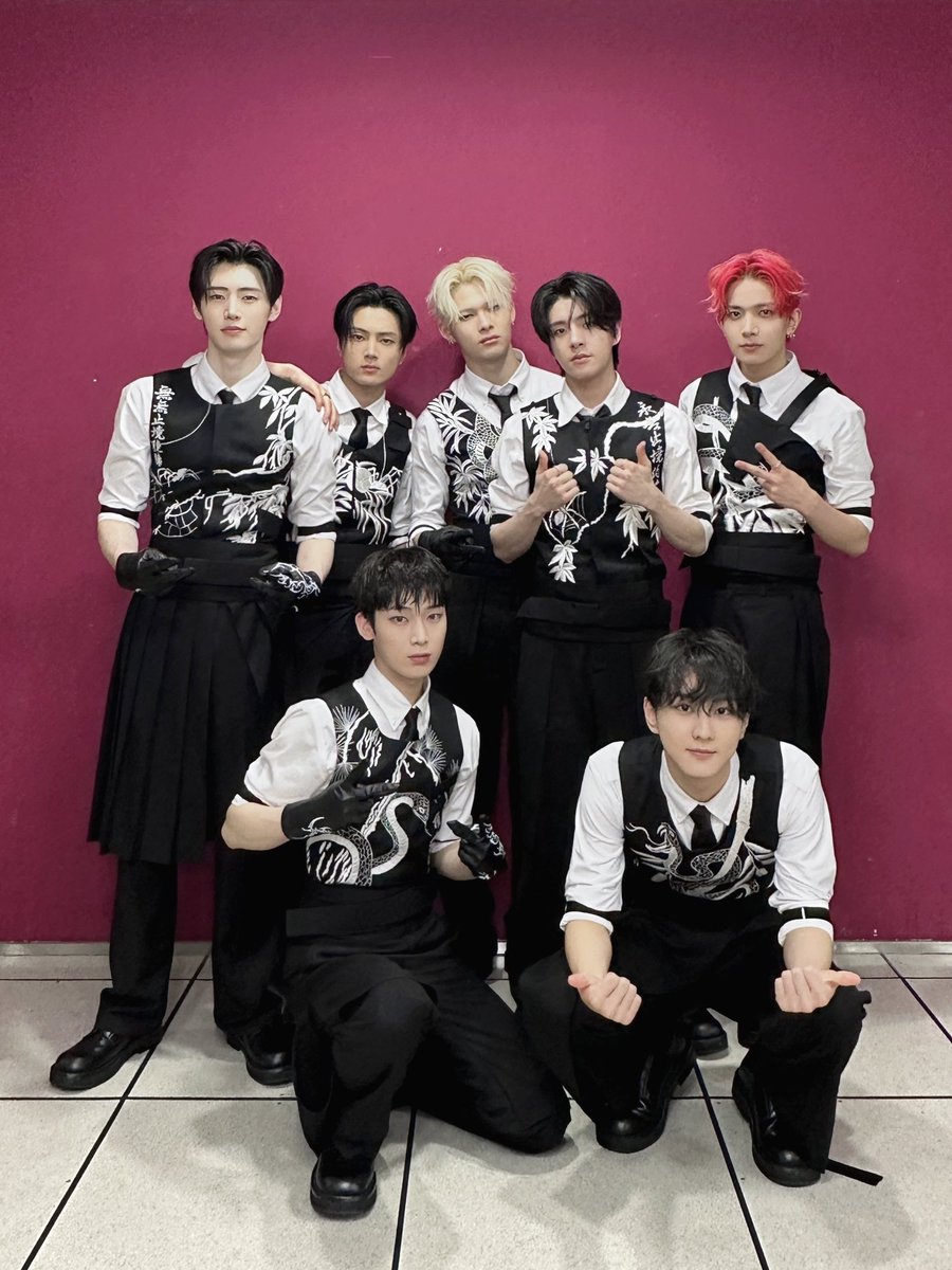 sweheeheehee tweet media