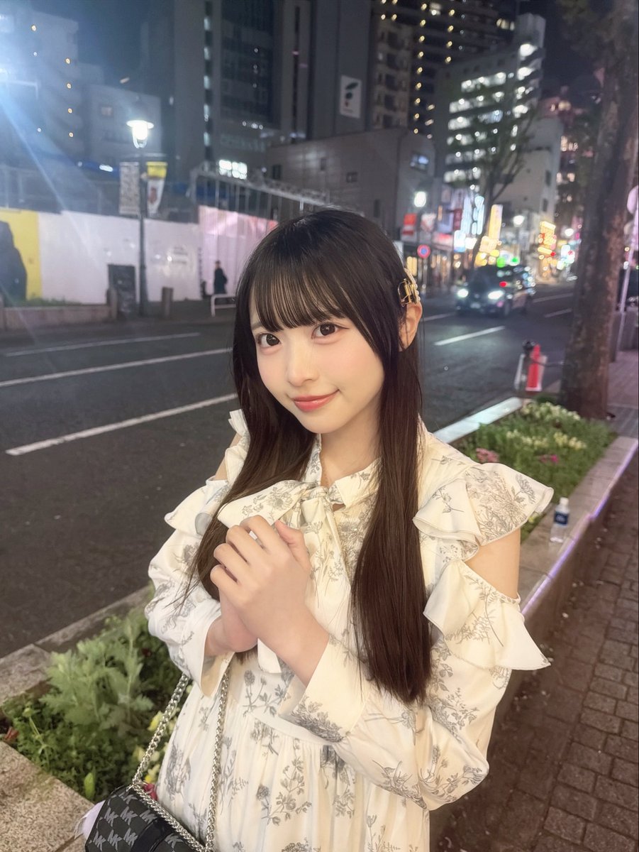 小熊まむ 実写T 小熊まむ実写推しTシャツ 【公式通販】