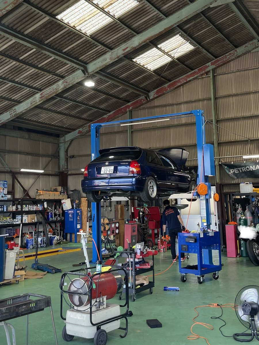 ケント tweet media