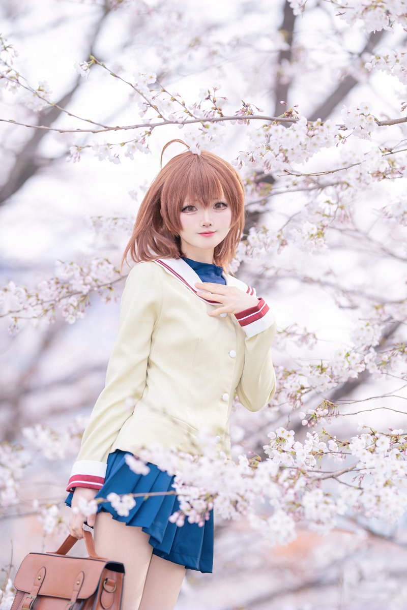 온 オン tweet media