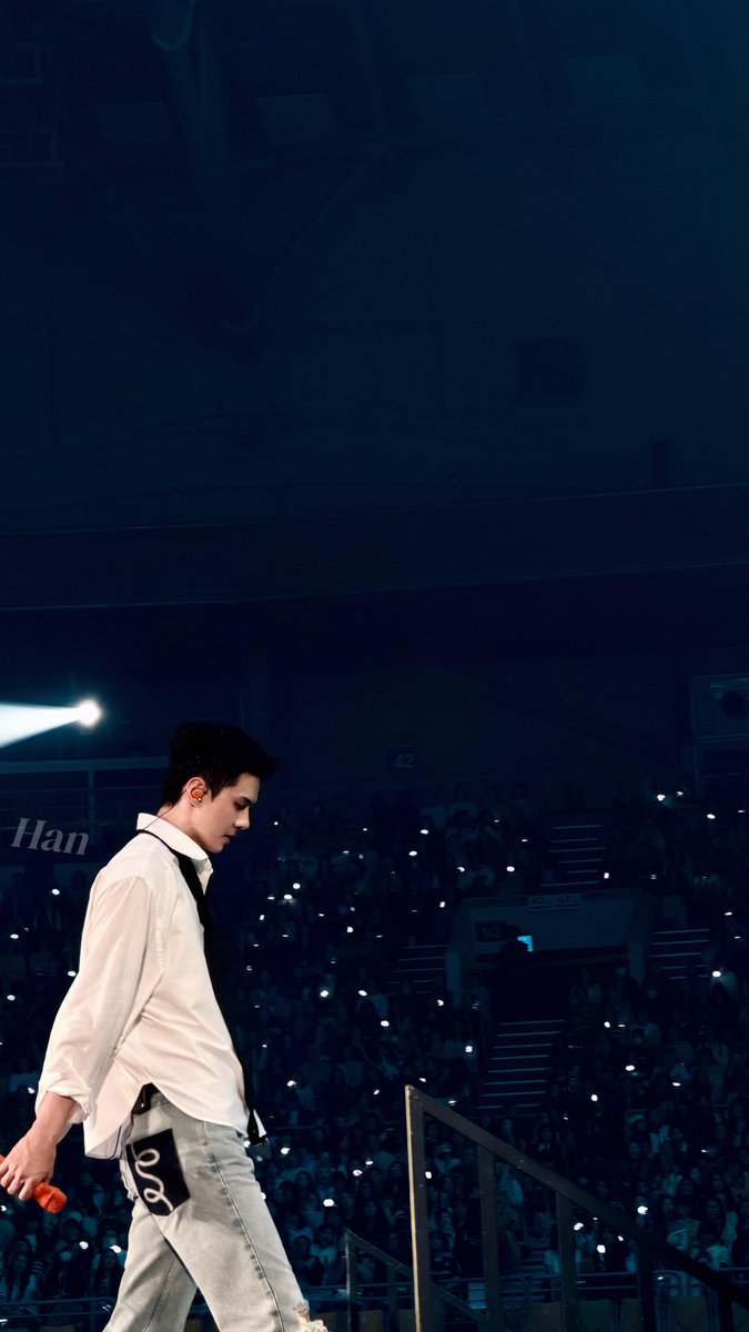 SeeHunbook tweet media