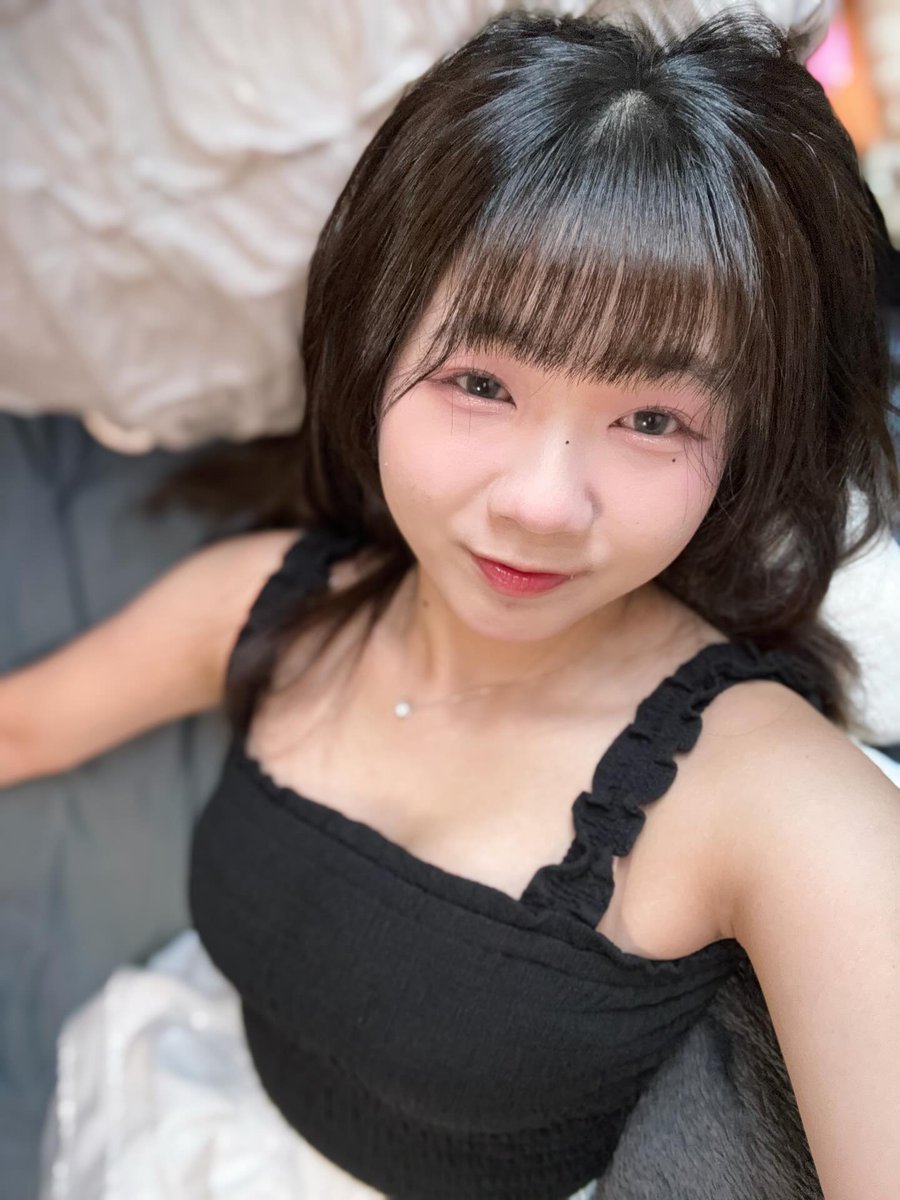 月芽彎彎呀~ tweet media