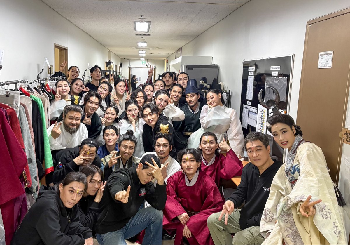 ACOM 에이콤 tweet media