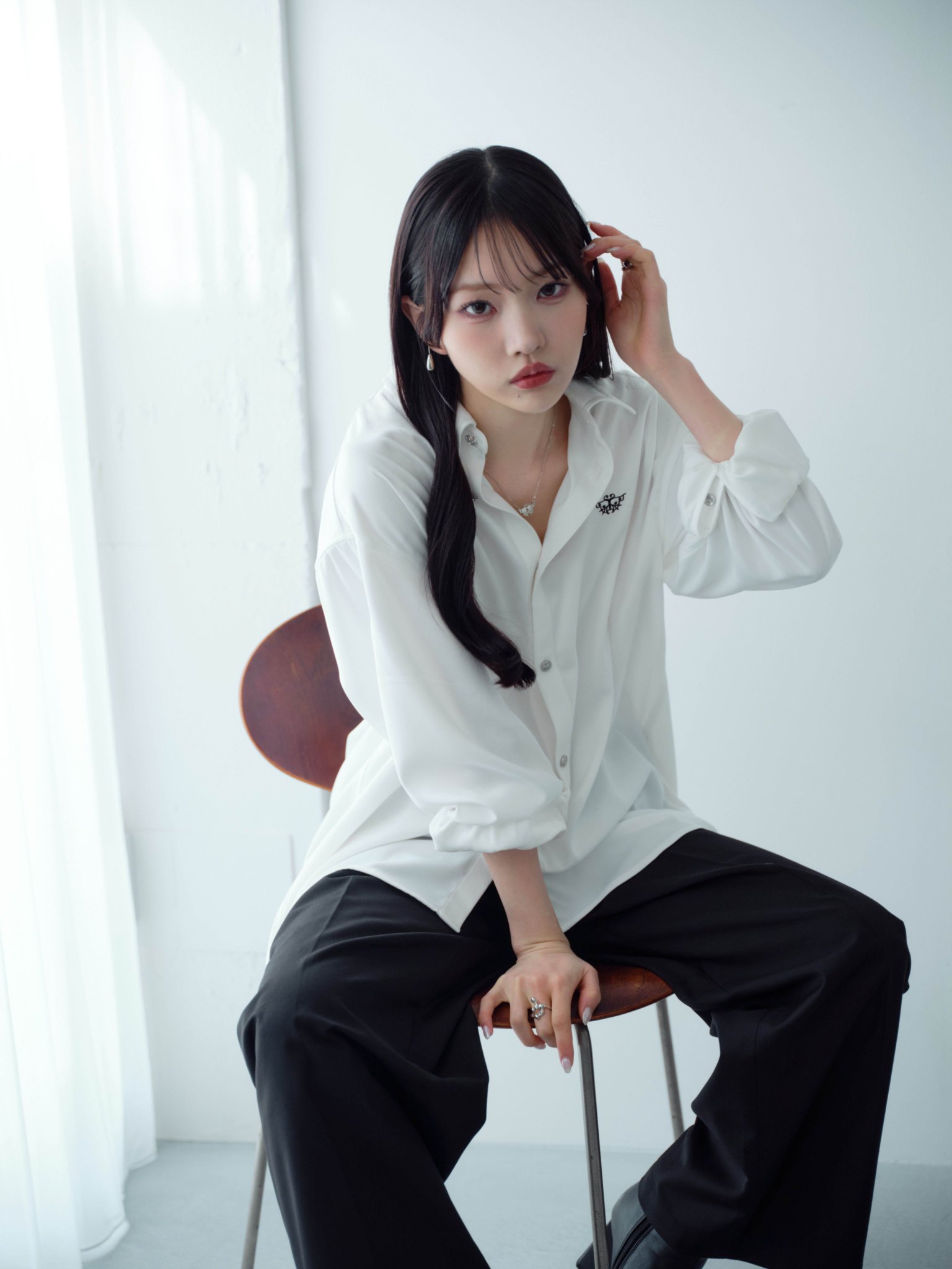 百花　もか　Ｔシャツ　ファントムシータ　黒 HFmk6ASakAYbVQB.jpg:large