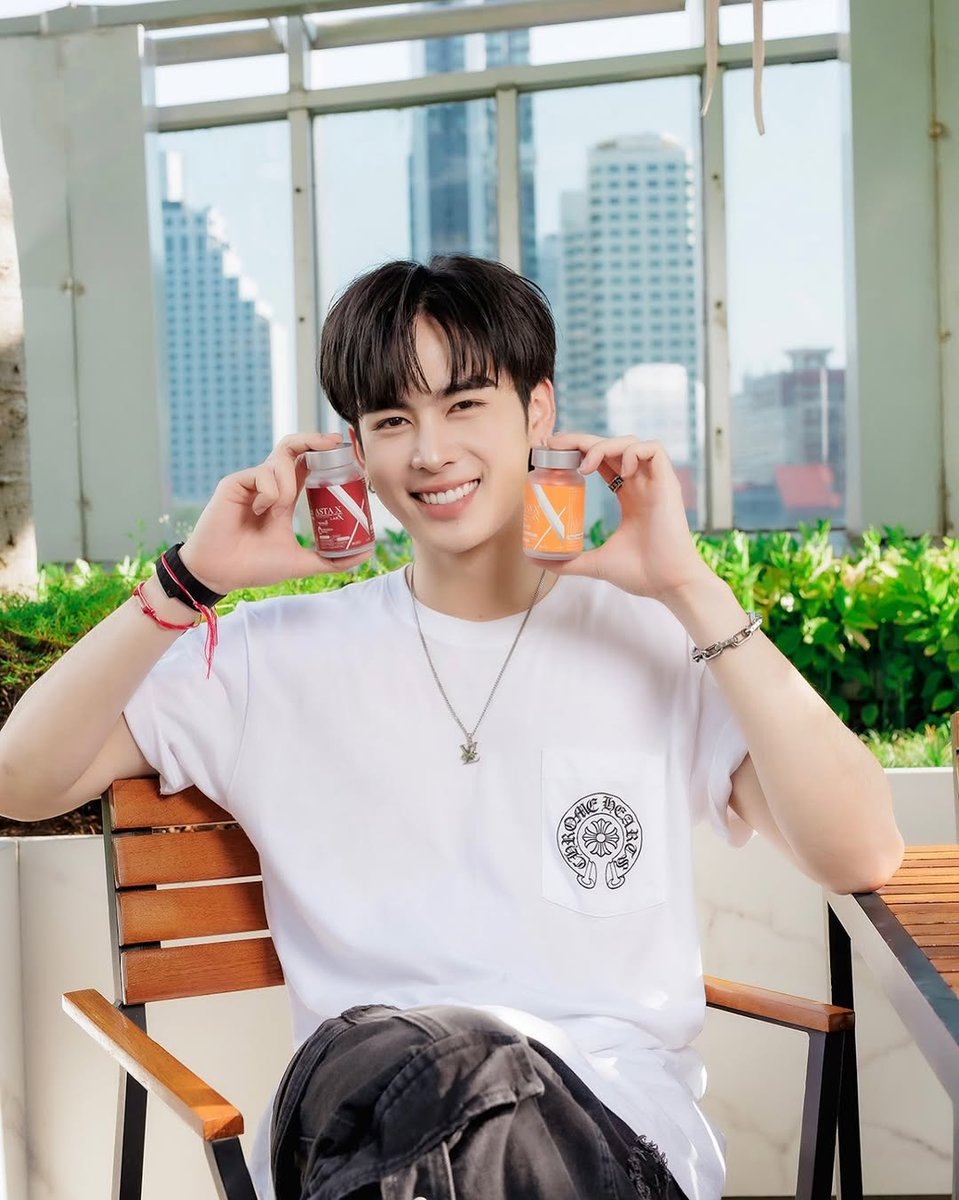 SANTAPP OFFICIAL TH tweet media